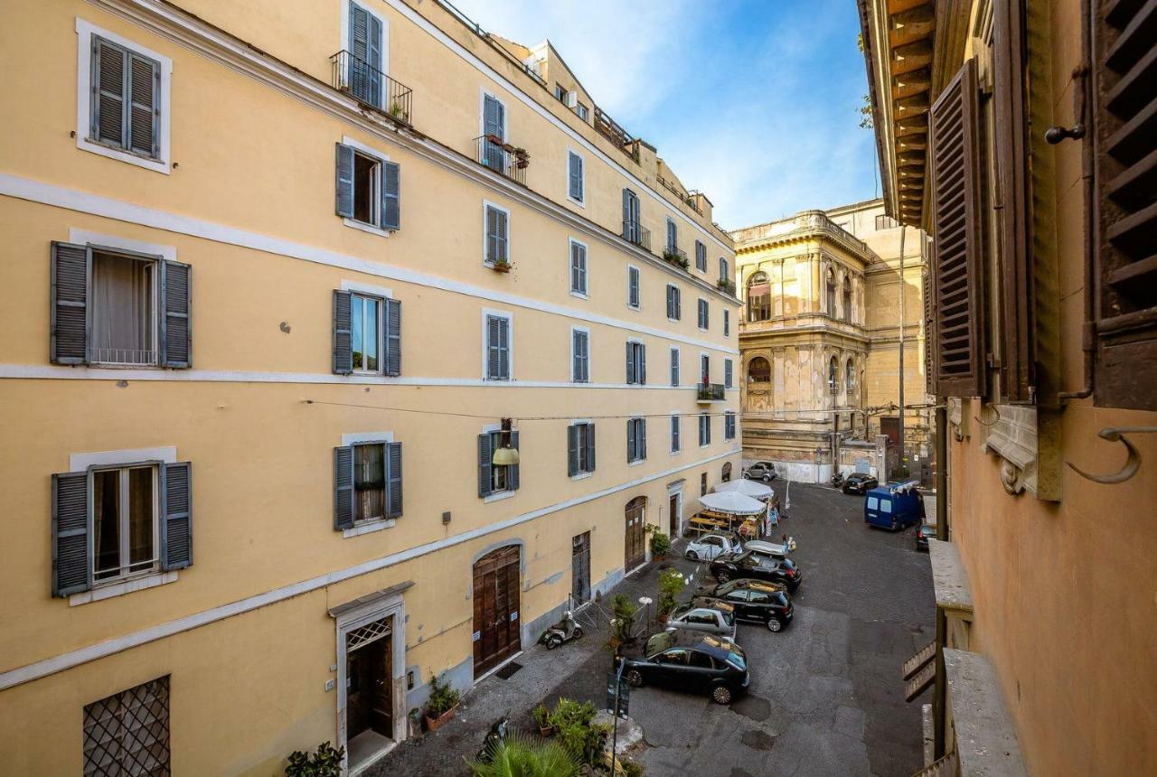 In Front Of Coliseum Appartement Rome Buitenkant foto